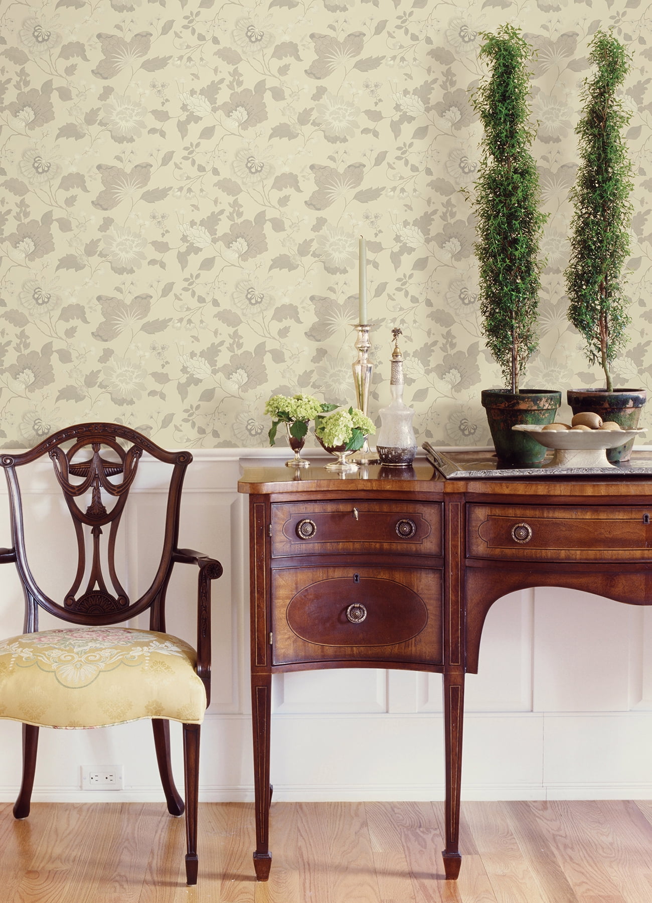 Sirpi Wallcoverings Vittoria Light Pink Floral Wallpaper