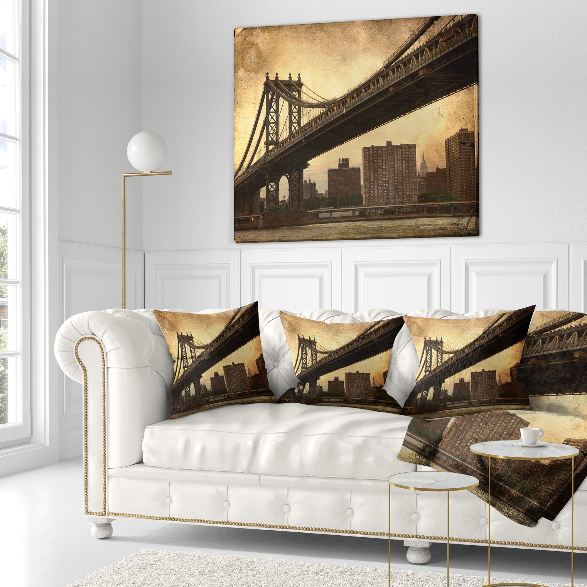 Designart Dark Manhattan Bridge - Photography Throw Pillow - 18x18