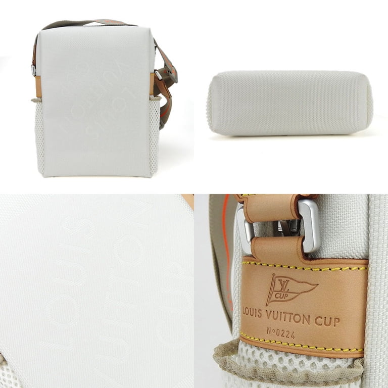 Pre-Owned Louis Vuitton M80637 Men,Women,Unisex Shoulder Bag White 