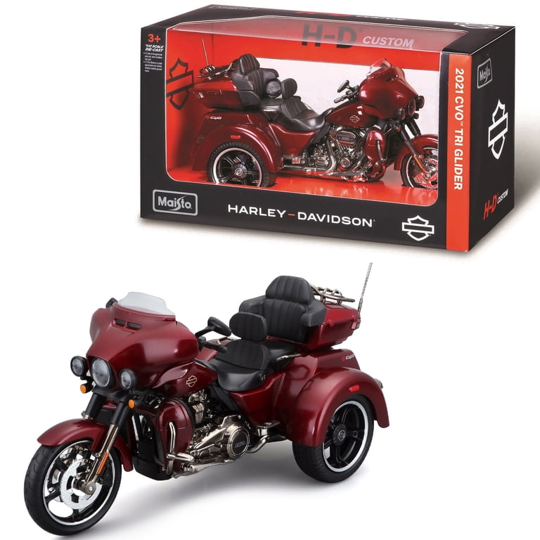 Maisto Harley Davidson 2021 CVO Tri Glide Diecast Motorcycle, 1:12