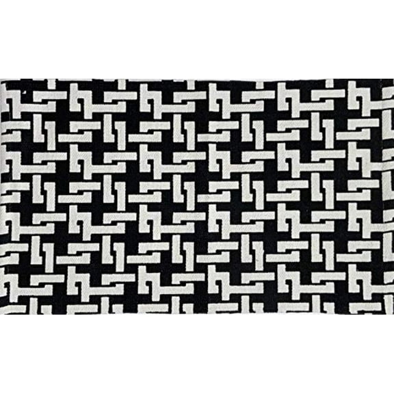 100% Cotton Black and White Traditional Design Handwoven Printed Rugs Size: 20 Inch x 32 Inch (Geometric)