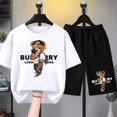 thumbnail image 3 of Conjunto de ropa para niños y adolescentes con estampado de oso de marca, camiseta de cuello redondo y traje corto de 2 piezas, informal, de verano, para niñas y bebés, 3 of 5
