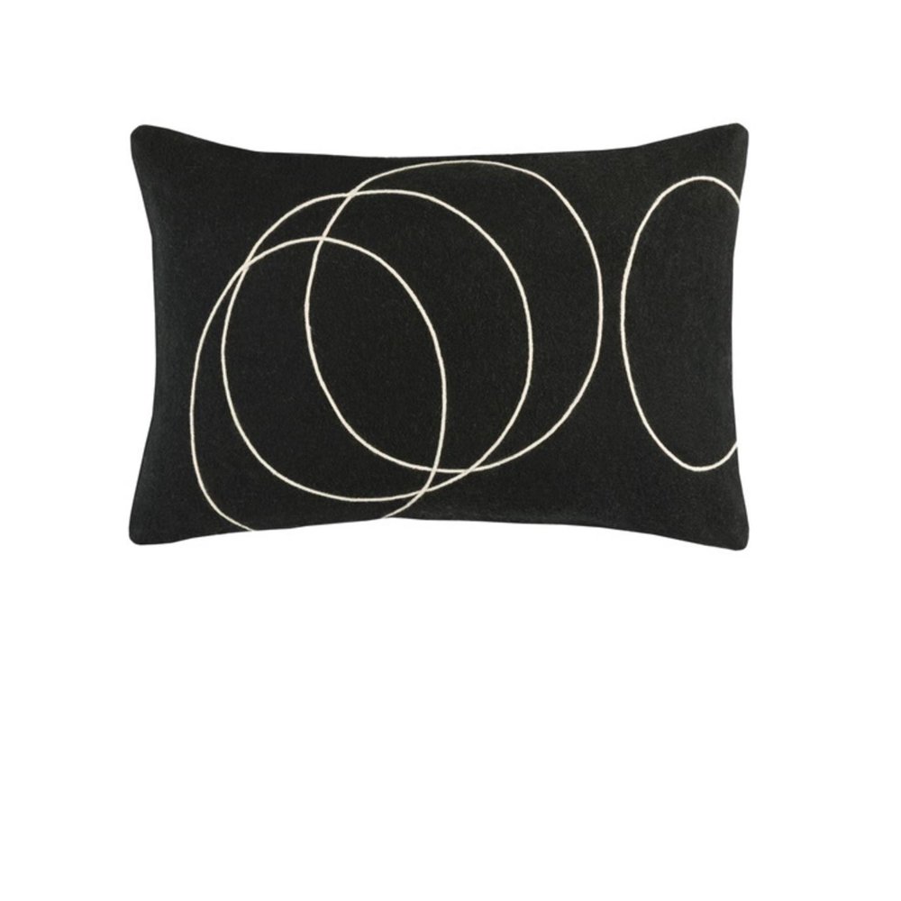 19” Midnight Black and Cream Woven Decorative Throw Pillow Walmart