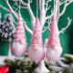 thumbnail image 2 of 3 piezas de mini muñecos navideños, gnomos, colgantes para árbol de Navidad, muñecos de peluche rosas, decoración navideña para el hogar, Navidad 2024, 2 of 5