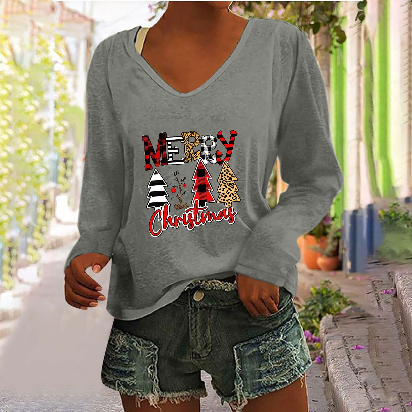 Women's Funny Merry Christmas Leopard Tree Graphic Long Sleeve Tee
