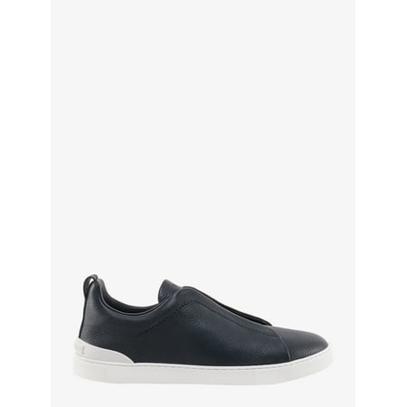 

MAN Textured leather sneakers and rubber sole