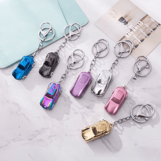 Llavero con forma de coche de diamantes de imitación, llavero creativo con forma de coche, llavero de metal 3D, regalo para hombres y mujeres, accesorios para coche