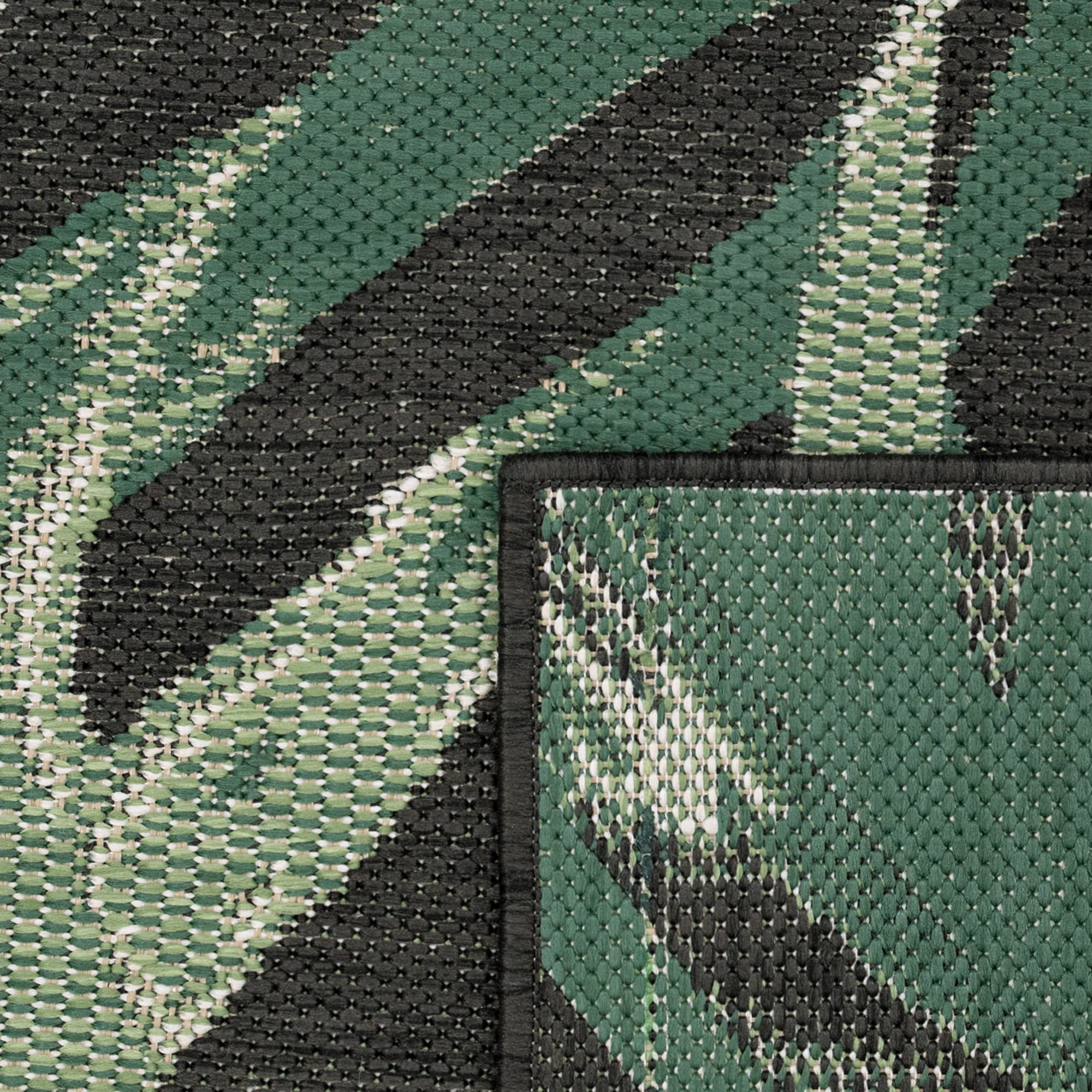Paco Home In- & Outdoor Rug with with Jungle Design in Green Black - 6'7" x 9'6" (6'x9')