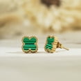 thumbnail image 3 of JeenMata Pendientes de Botón con Flores Verdes Bañados en Oro Amarillo, 3 of 7