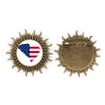 thumbnail image 1 of Pin de Gancho de Metal Vintage Unbranded Mapa Estrellas Rayas Bandera con Forma de Sol, 1 of 3
