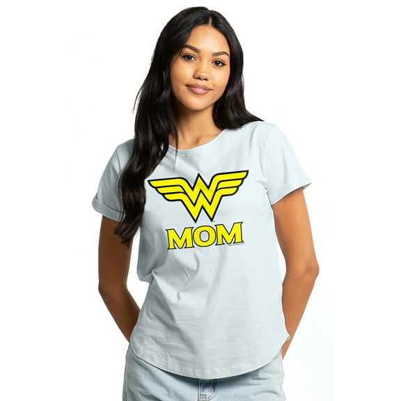 Wonder Woman Wonder Mom Women's Graphic T-Shirt Rolled Sleeve Tee