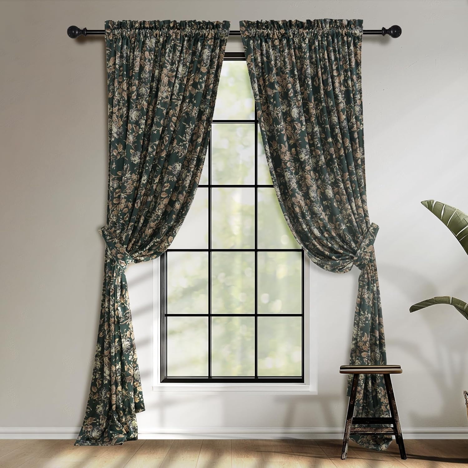 NICETOWN Velvet Blackout Curtains, Vintage Print Luxury Room Darkening Rod Pocket Thermal Insulated Window Drapes for Home Office, Green, 52"x 96", 2 Panels