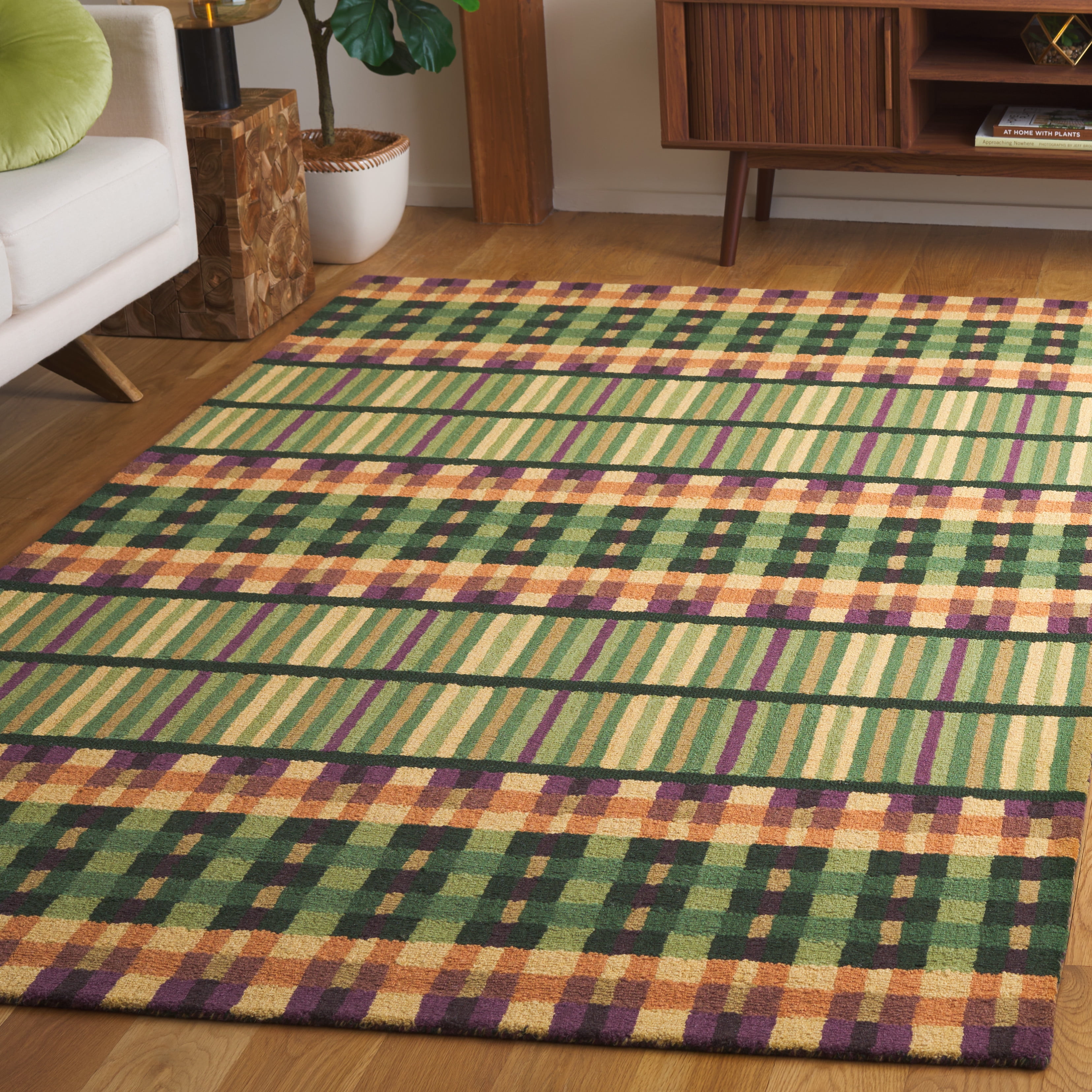SAFAVIEH Metro Franco Checkered Area Rug, Green/Gold, 5' x 8'