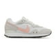 thumbnail image 4 of Tenis Nike Venture Runner - CK2948100 - Blanco - Mujer blanco 25 Nike Venture Runner, 4 of 7