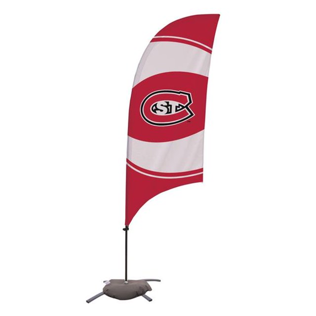 Showdown Displays 810029SCSU-003 7.5 ft. St. Cloud State Huskies Razor Feather NCAA Flag with Cross Base - No.003