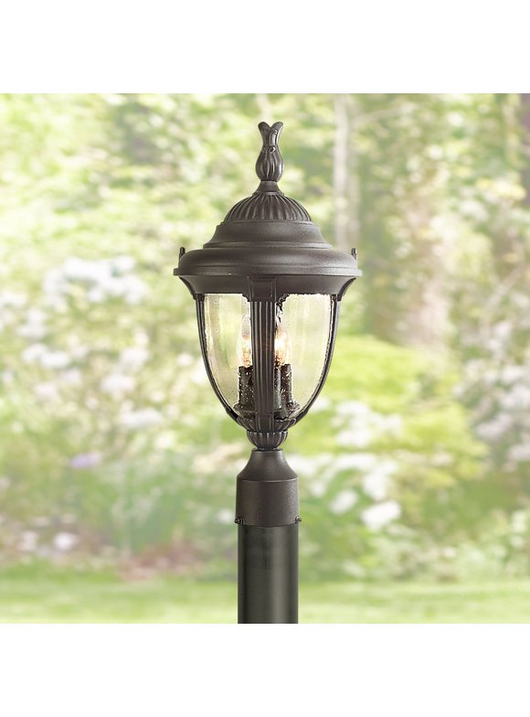 Post Lights in Landscape Lights