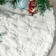 thumbnail image 2 of Falda con forma de árbol de Navidad, pelo blanco de felpa blanca como la nieve, 78 cm, 2 of 6