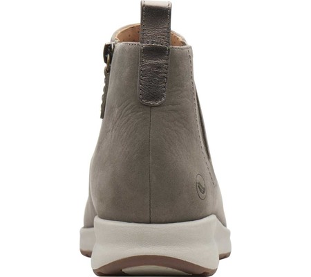 women's clarks un adorn mid