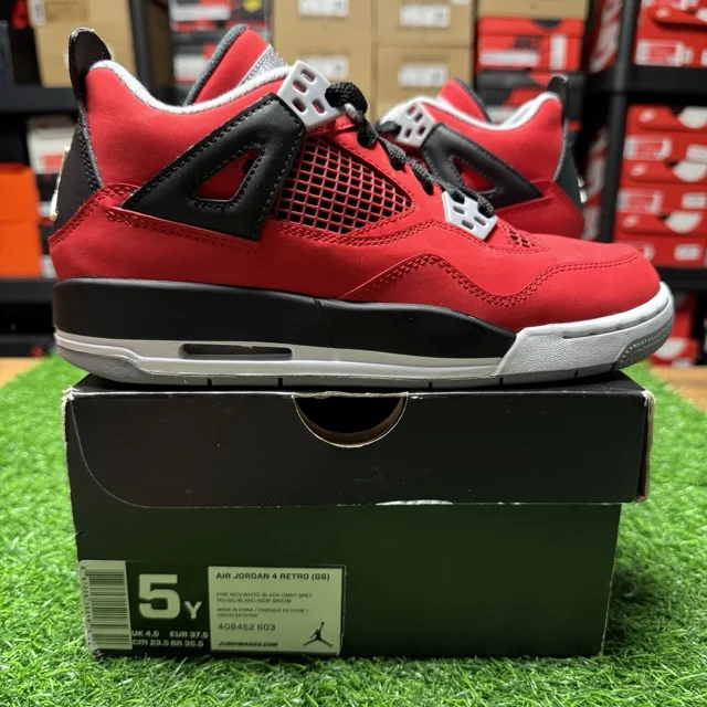 A i r-Jor-dan 4 Retro GS Toro Bravo 2013 Size 4Y 408452 603