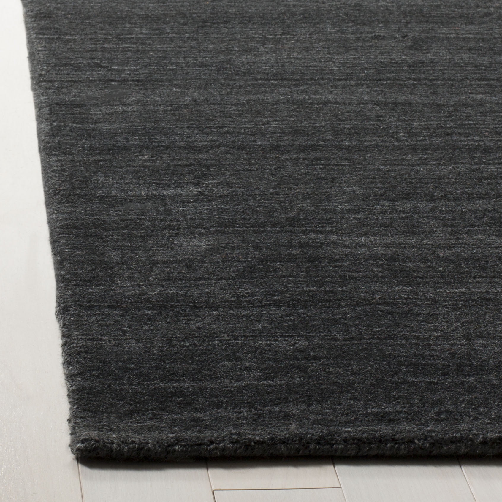 SAFAVIEH Mirage Branislav Solid Runner Rug, Anthracite, 2'6" x 8'