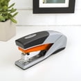 thumbnail image 2 of Grapadora Swingline Optima 25 con capacidad para 25 hojas, naranja y gris, 2 of 7