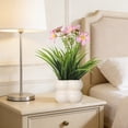 thumbnail image 4 of Flores artificiales con jarrón de cerámica para decoración del hogar, arreglo floral artificial para salón, escritorio, entrada, sin mantenimiento, 4 of 5