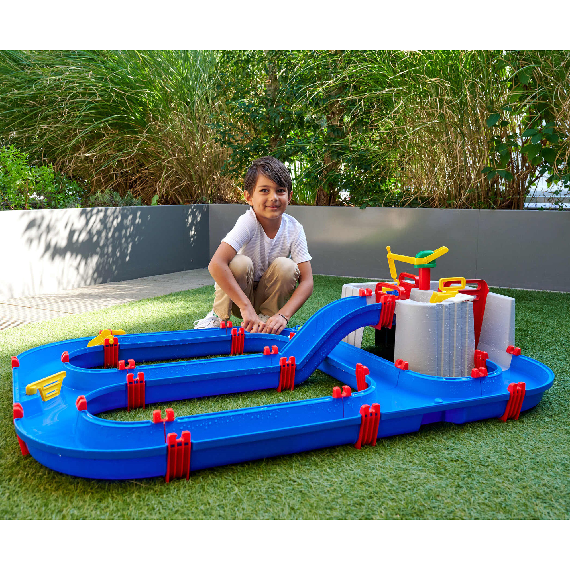 AquaPlay: Harbor Waterway Playset - 3 Toy Boats & 2 Animal Figures, Interactive Slide Canal System, Pump-Sluices-Crane, Outdoor Activity, Kids 3+