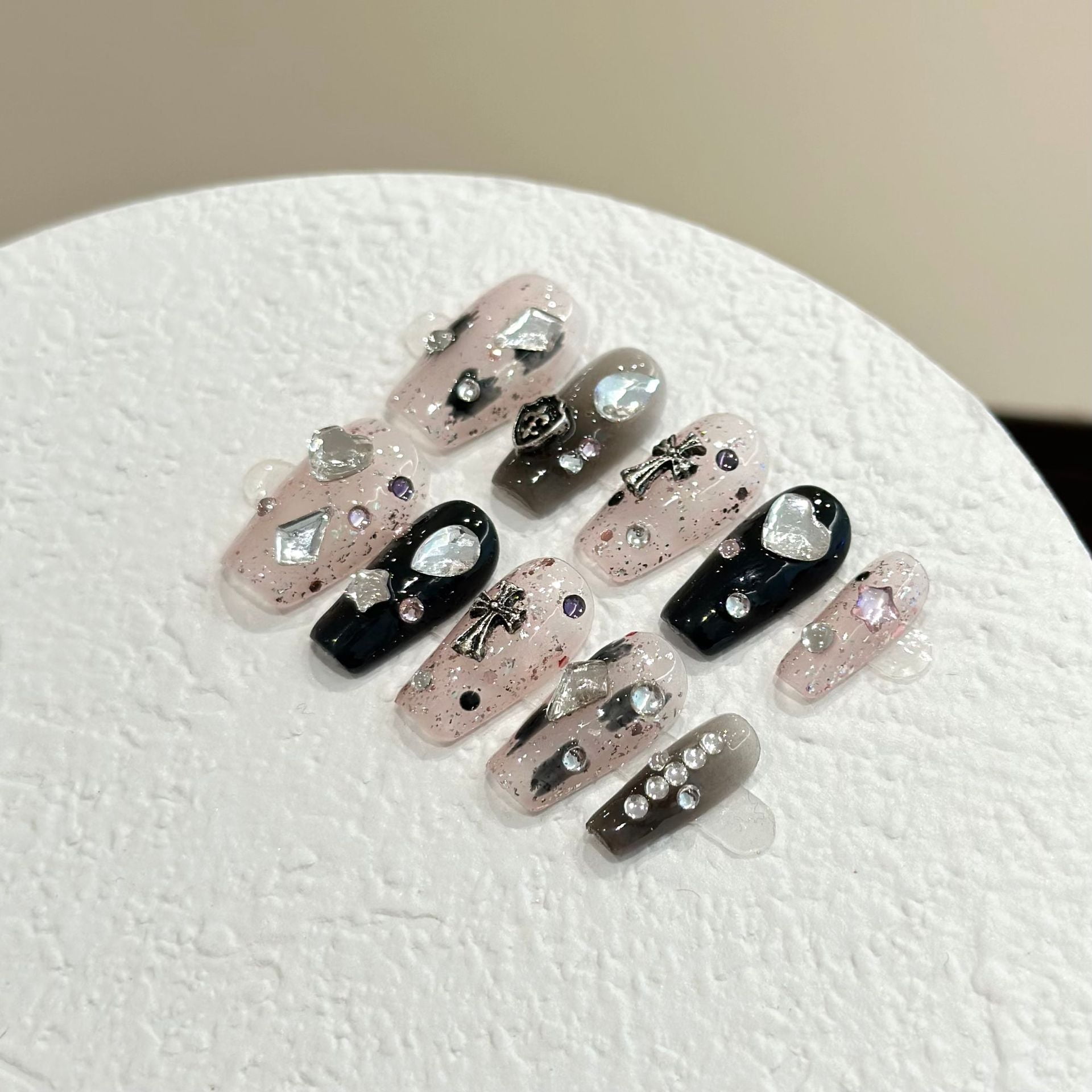 Handmade Wearing Nail Transparent Pink Crowe Heart Nail Patch Short Star Love Diamond Removable Phototherapy Nail Finished Product