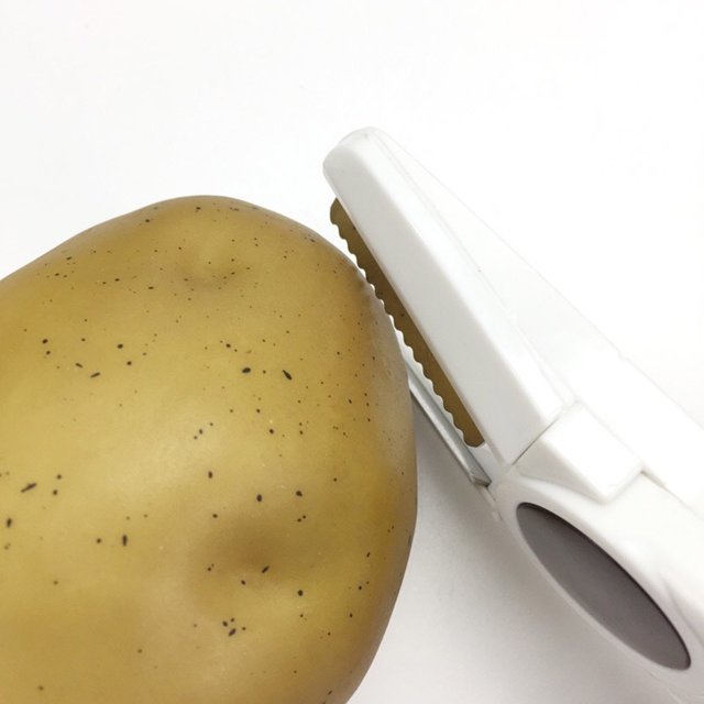 RKSTN Chestnut Huller Chestnut Sheller Chestnut Peeler Chestnut Sheller Clip Chestnut Mouth Opener Peeling Machine Chestnut Shears and Chestnuts Kitchen Gadgets