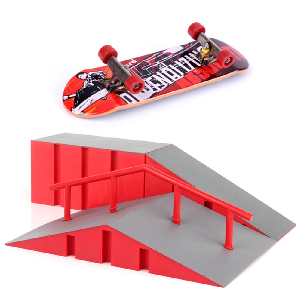 Details about   Tech Deck Skate & Go Skatepark Carry Case Fingerboards Ramps Fold Up Skateboards 