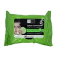 thumbnail image 2 of Toallitas limpiadoras de maquillaje Global Beauty Care 120 unidades (paquete de 4), 2 of 9