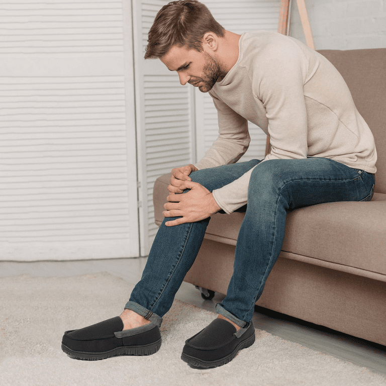 Berhood House Slippers for Men Moccasins for Men Warm Fuzzy Indoor