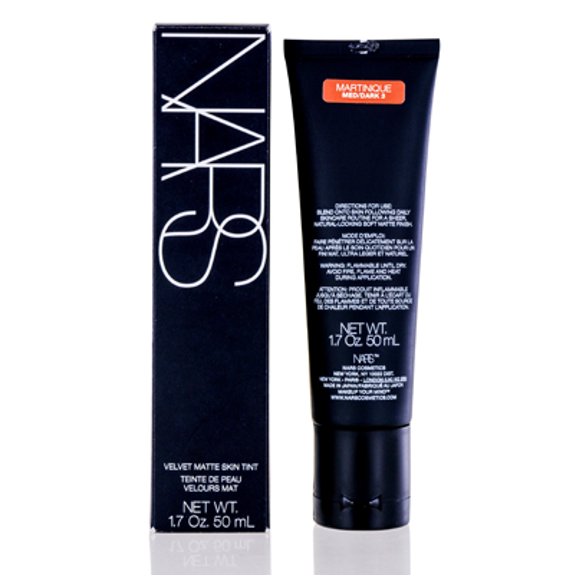 NARS VELVET MATTE SKIN TINT BROAD SPECTRUM SPF 30 (MARTINIQUE) 1.7 OZ (50 ML) MEDIUM-DARK 3 W/ PEACH UNDERTONES