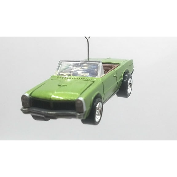 Christmas Ornament for 1965 Pontiac GTO Convertible Green/Brown Interior