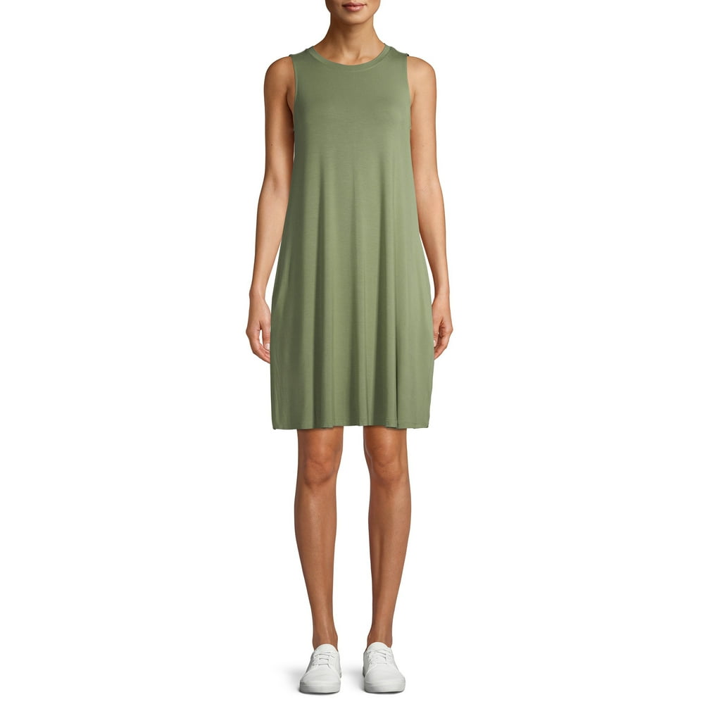 sleeveless knit dress