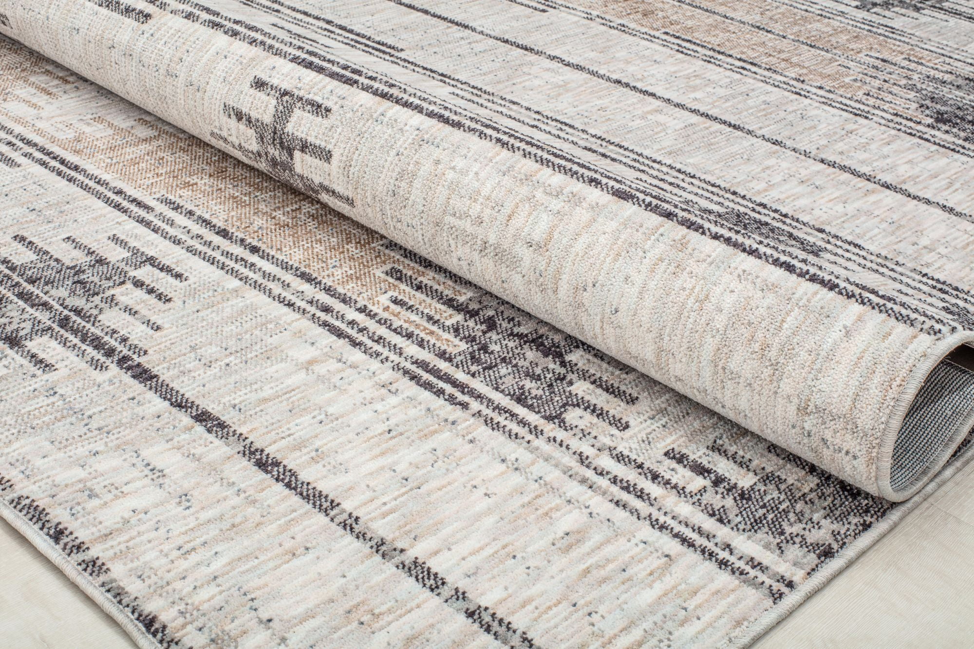 Mason Brooks Cressida CA55A Coastal Fog Moroccan Tribal Gray Area Rug, 2'6" x 8'