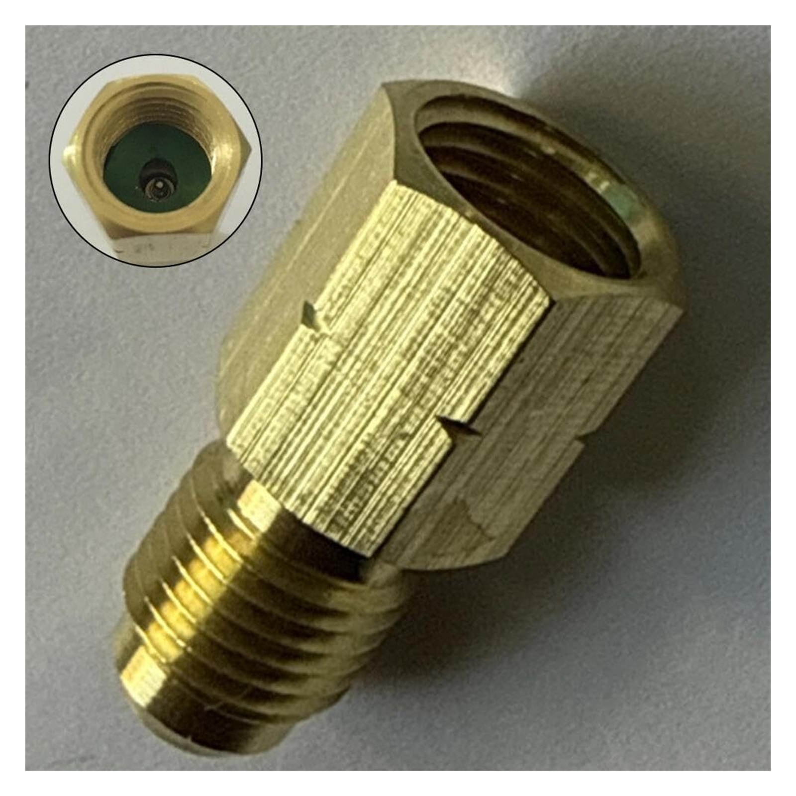 Refrigerant Brass Adapter,Female to Male Reverse Thread Fitting,Suitable for Storage Tank Cylinders