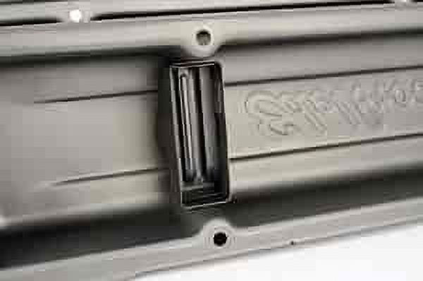 Edelbrock 4443 Signature Series Valve Cover