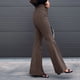 thumbnail image 5 of Gibobby pantalones jogger mujer Ropa de mujer de otoño e invierno Color sólido Cintura media Slim Micro Bell Bottoms Pana Cintura elástica Pantalones casuales (Marrón, M), 5 of 5