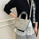 thumbnail image 4 of Bolso bandolera de hombro informal para mujer, de alta calidad, ligero, de lujo, a la moda, combinable con todo, tejido retro, 2025, 4 of 5