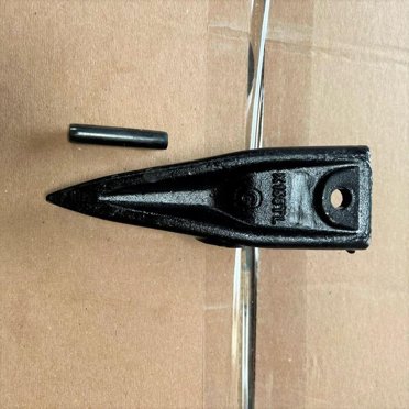 5x X156T Tiger Teeth Bucket Teeth & 5x P156 Roll Pins – Universal Backhoe Loader