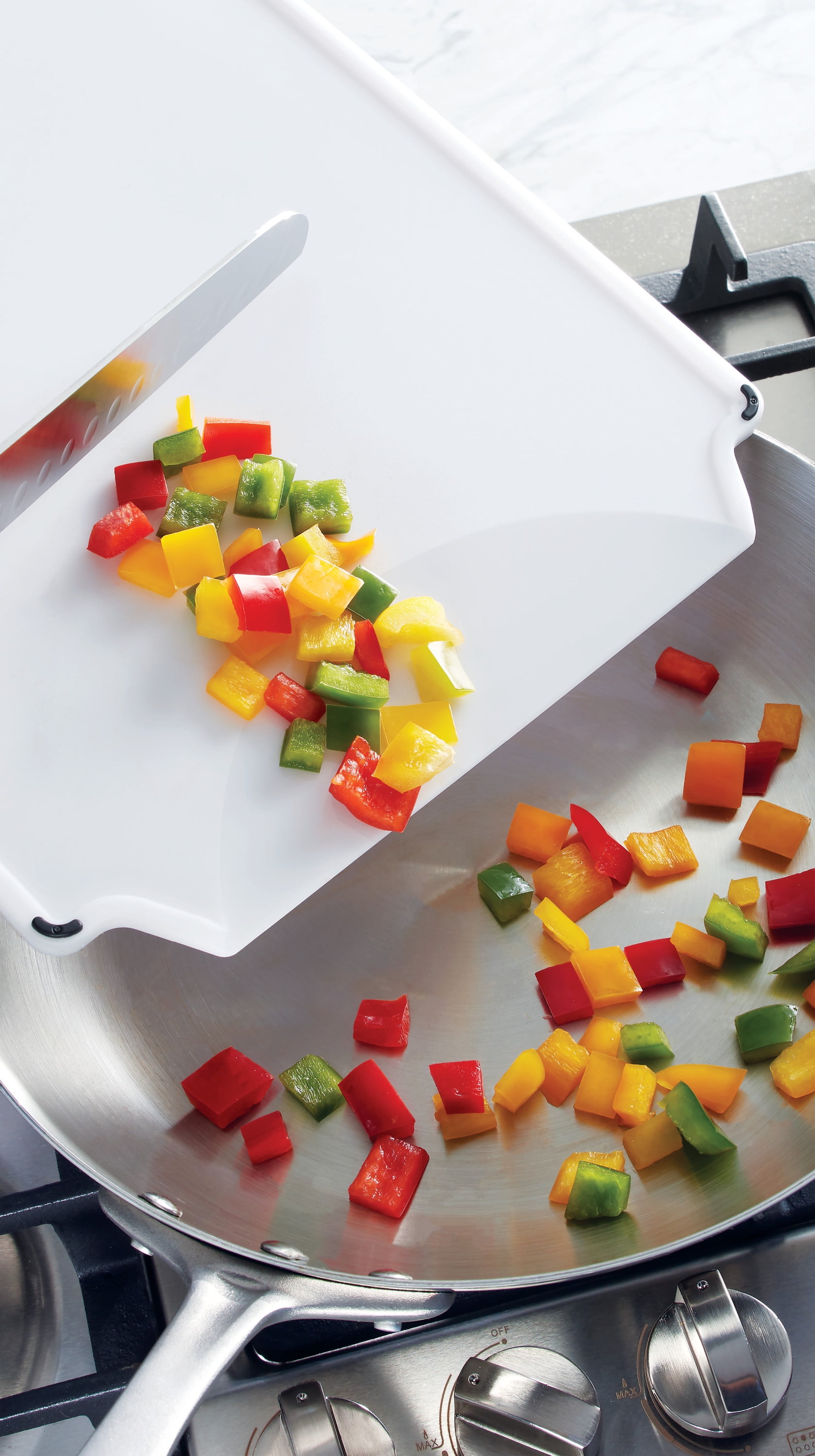 Farberware 11x14 in Poly Chop and Slide Cutting Board