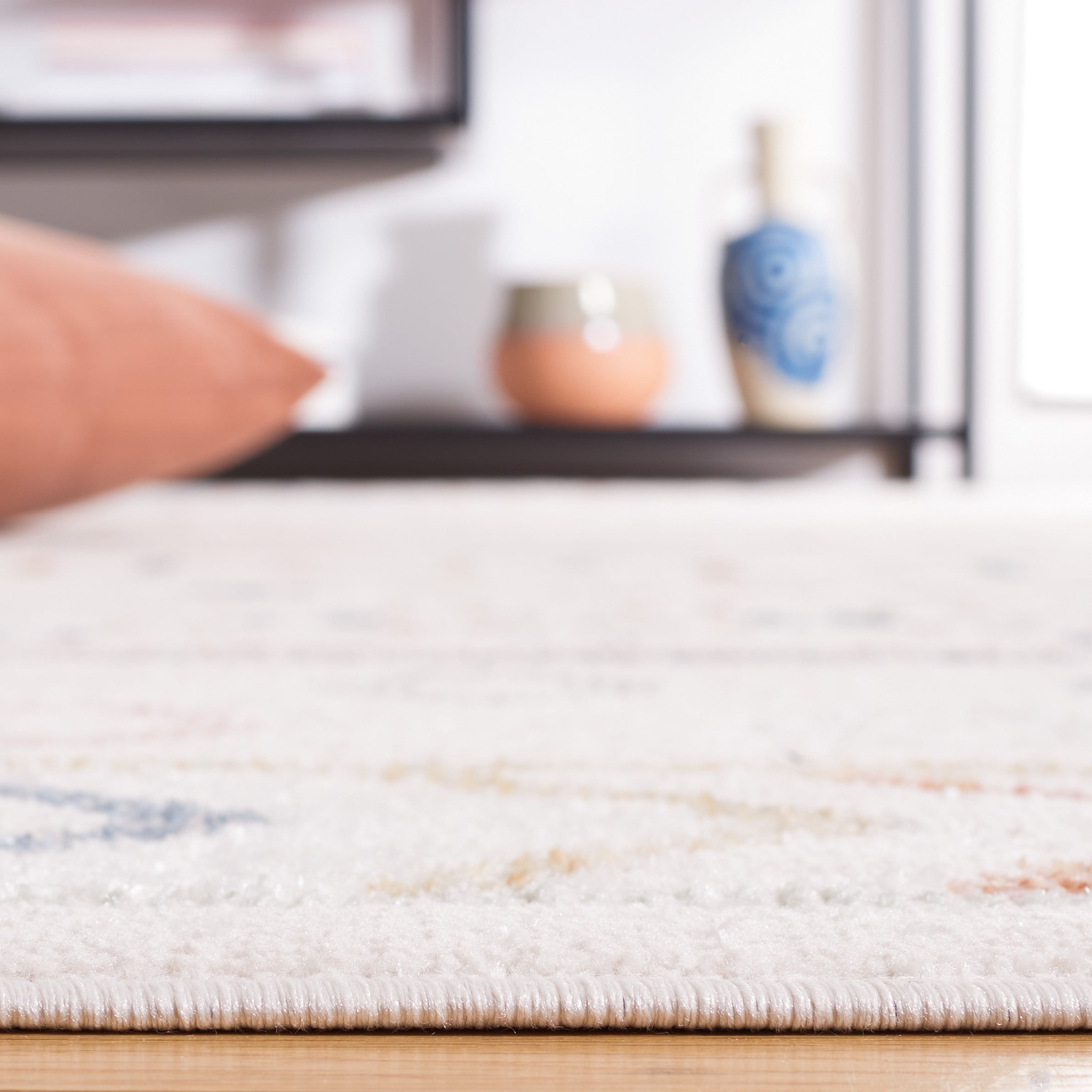 SAFAVIEH Blair Dolkar Aztec Machine Washable Area Rug, 5'3" x 7'6", Beige/Multi