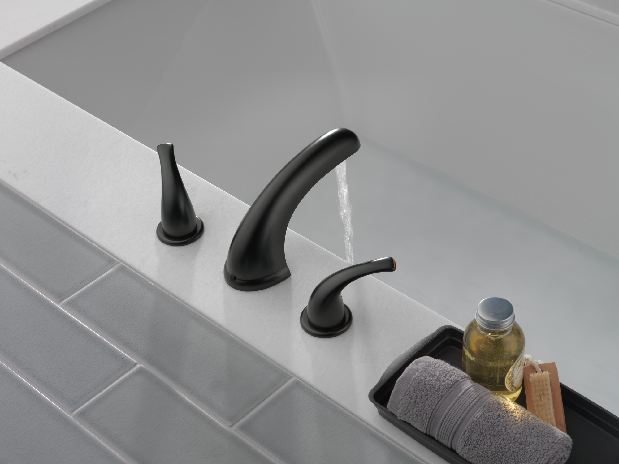 Peerless PTT298510-BN Choice Two Handle Roman Tub Trim, Brushed Nickel(未使用の新古品) PTT298510-OB - Two Handle Roman Tub Trim