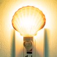 thumbnail image 2 of Lámpara Nautical Crush Trading Seashell de luz nocturna enchufable, 2 of 7