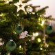 thumbnail image 4 of 15 unids/caja bolas de plástico adornos decoración de árbol de Navidad 8cm decoración del hogar de fiesta, 4 of 9