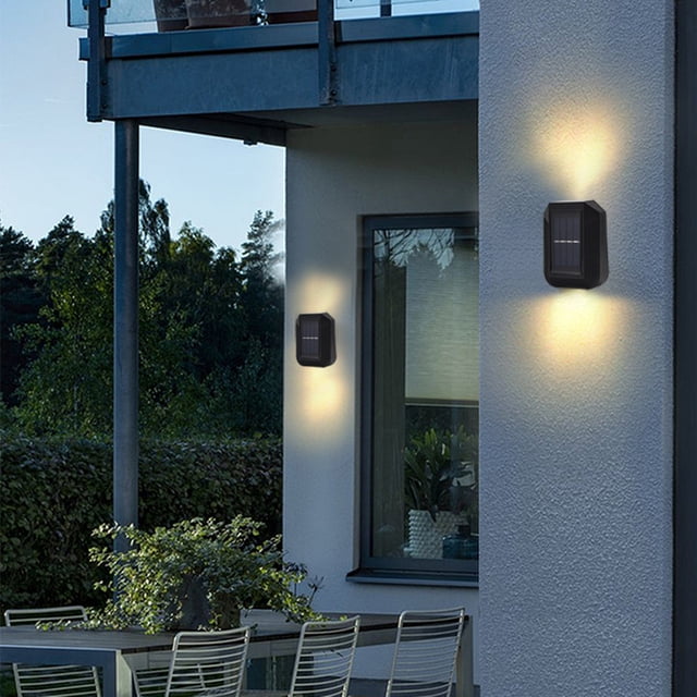 Lámpara solar de pared con iluminación hacia arriba y hacia abajo para exteriores, IP65, decoración moderna para el hogar, jardín, porche, color negro, paquete de 2 unidades.