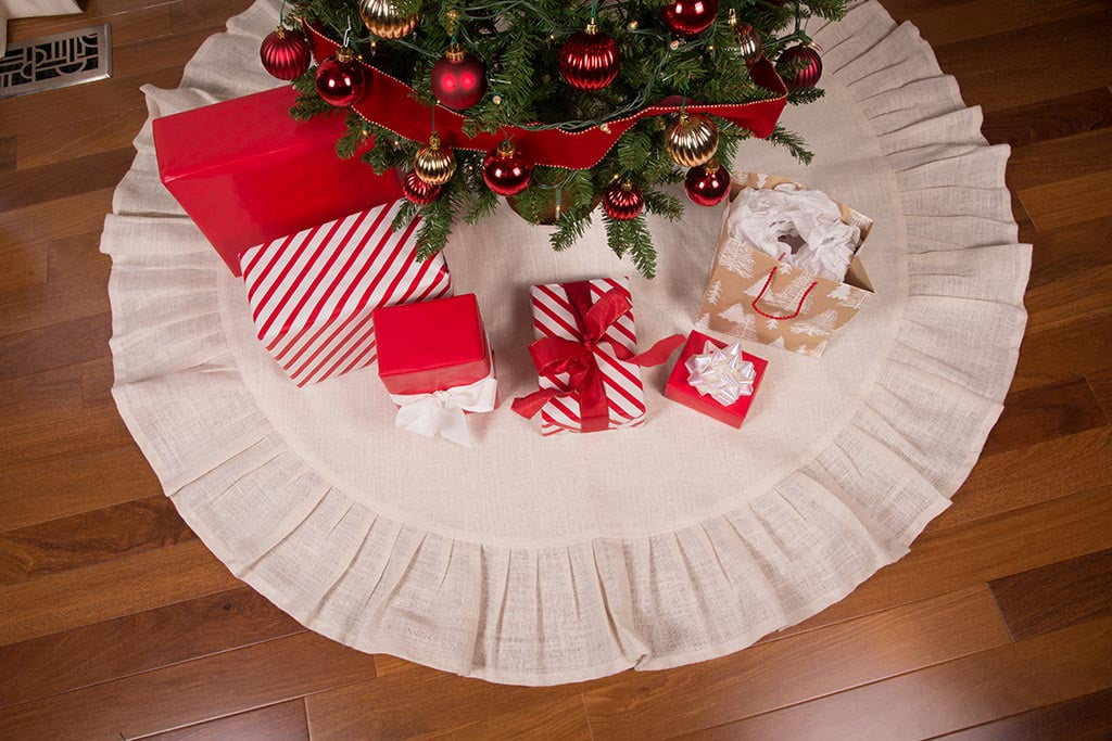 Cream Christmas Tree Skirt 