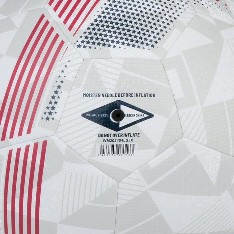 Umbro Size 5 Americana Soccer Ball 32 Panels Durable