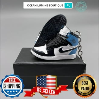 OLB-Nike Air Jordan Bred Toe 3D Sneaker Keychain - Stylish